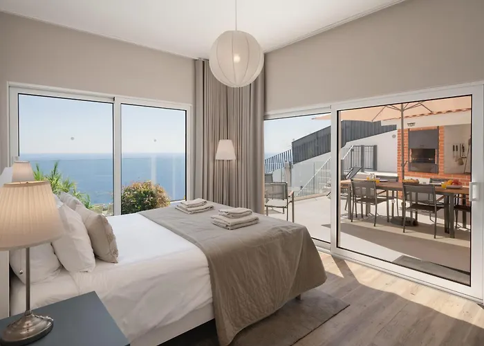 Ourmadeira - Aquarela Villa Canico (Madeira)