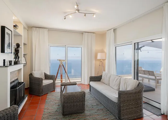 Villa Ourmadeira - Aquarela Canico (Madeira)