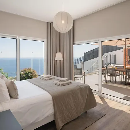 Ourmadeira - Aquarela, Panoramic Seaviews Villa Caniço