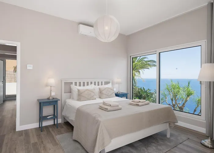 Ourmadeira - Aquarela, Panoramic Seaviews Villa *