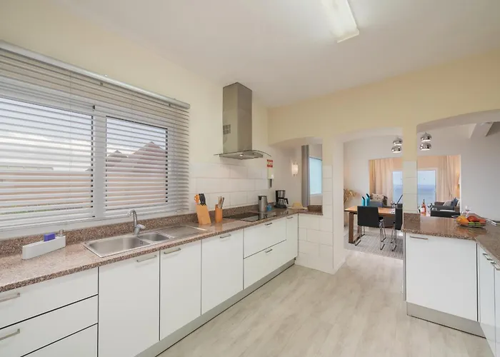 Ourmadeira - Aquarela, Panoramic Seaviews Villa *